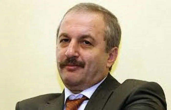 Fierbere în PSD. Cum o bagă Dîncu pe Anca Alexandrescu în duba DNA. Detaliul care pare să-i "scape"