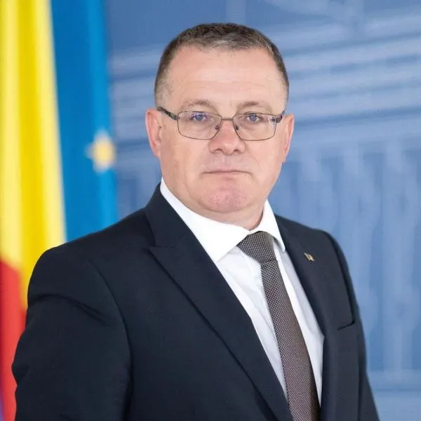 Ministrul Agriculturii și-a încasat moțiunea: „Lenea, minciuna şi incompetenţa ministrului Oros“!