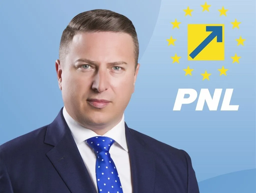 Șeful PNL Sîngeorz Băi îi face în continuare campanie primarului-bestie Ogâgău, cel care și-a filmat copila goală și care își bătea întreaga familie: „Nu ne interesează viața personală”