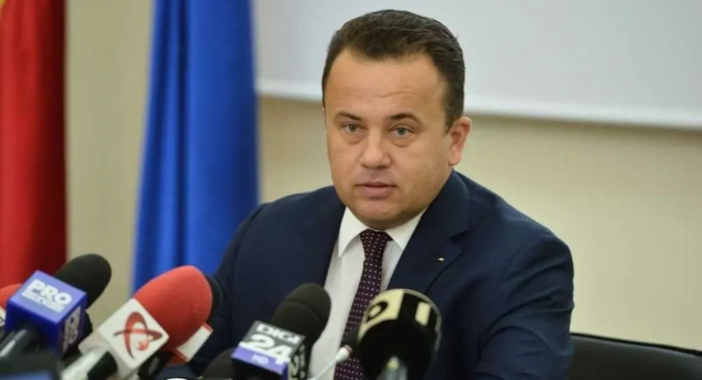 Senatorul Liviu Pop demisionează din PSD, după războiul cu Zetea
