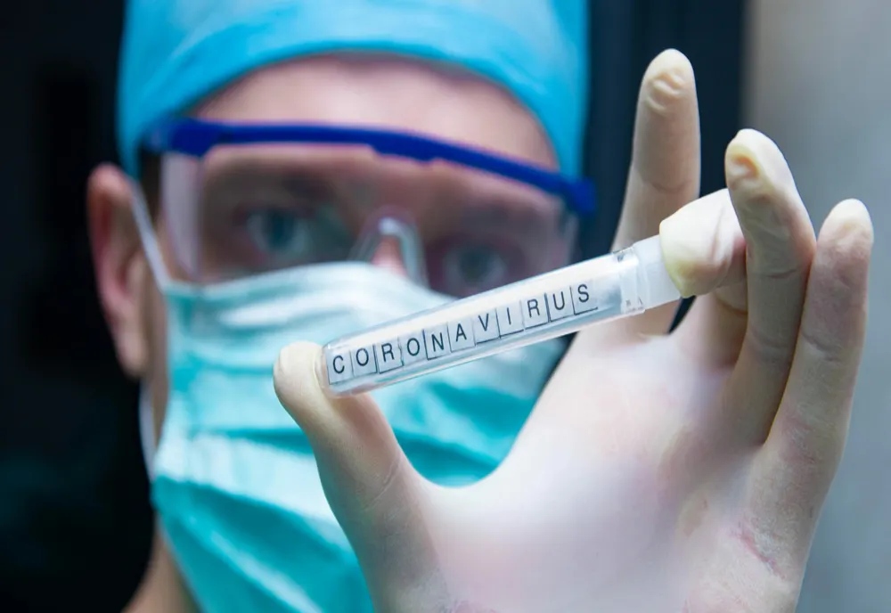  Tulpină nouă de coronavirus! Romanii din Marea Britanie nu mai pot veni acasă de Sărbători. Zboruri anulate