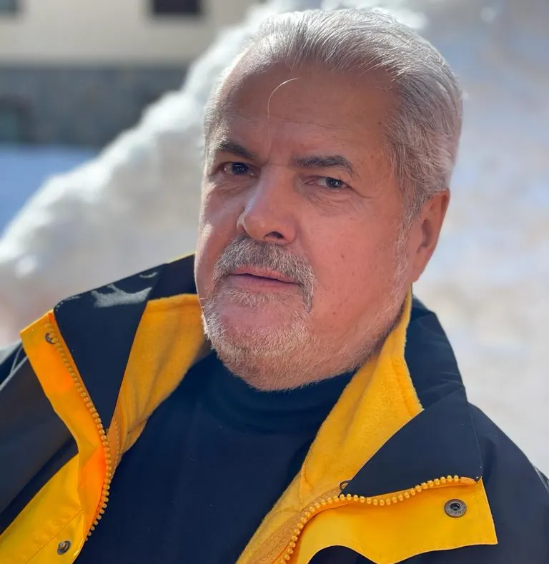 Adrian Năstase: Blocajul politic i se datorează lui Klaus Iohannis
