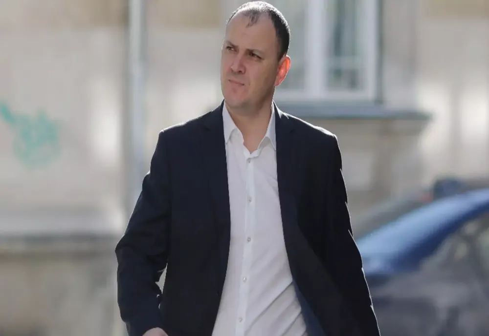Circarii fugarului Sebastian Ghiță și tensiunile din campania electorală din Capitală - VIDEO