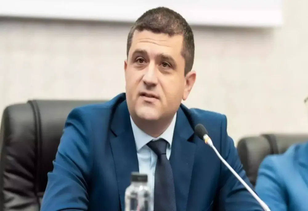 Ministrul Miruță: Eu nu semnez un document care presupune eliminarea normei de hrană pentru militari