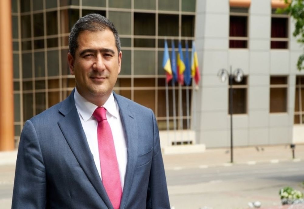  Un fost liberal confirmă cumpărarea de parlamentari