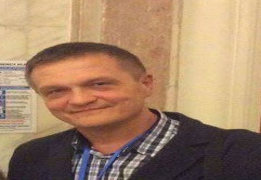 Directorul din Găești - premiant, Vlad Voiculescu - repetent