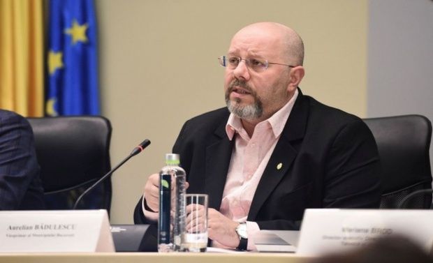 Un liberal luat în balon de Bădulescu: “Ce, vrei să fiu tăntălău ca dumneata?”