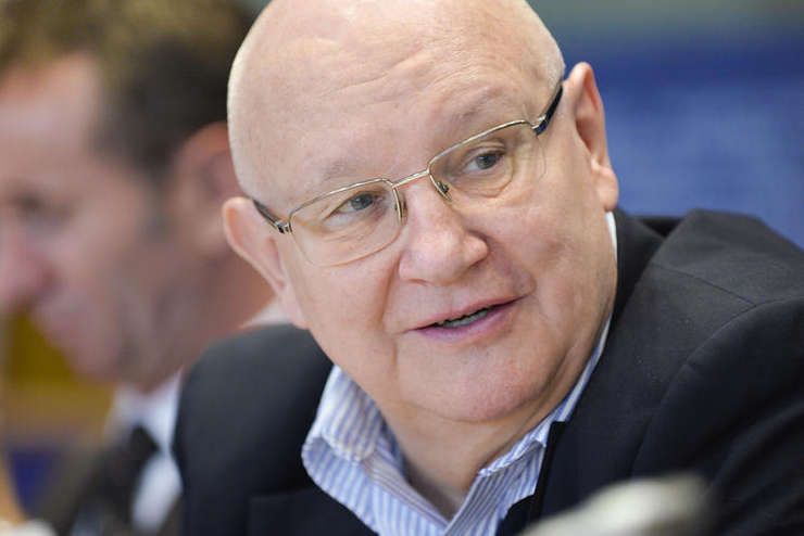 Ion Mircea Pașcu și-a găsit un loc de muncă la BNR