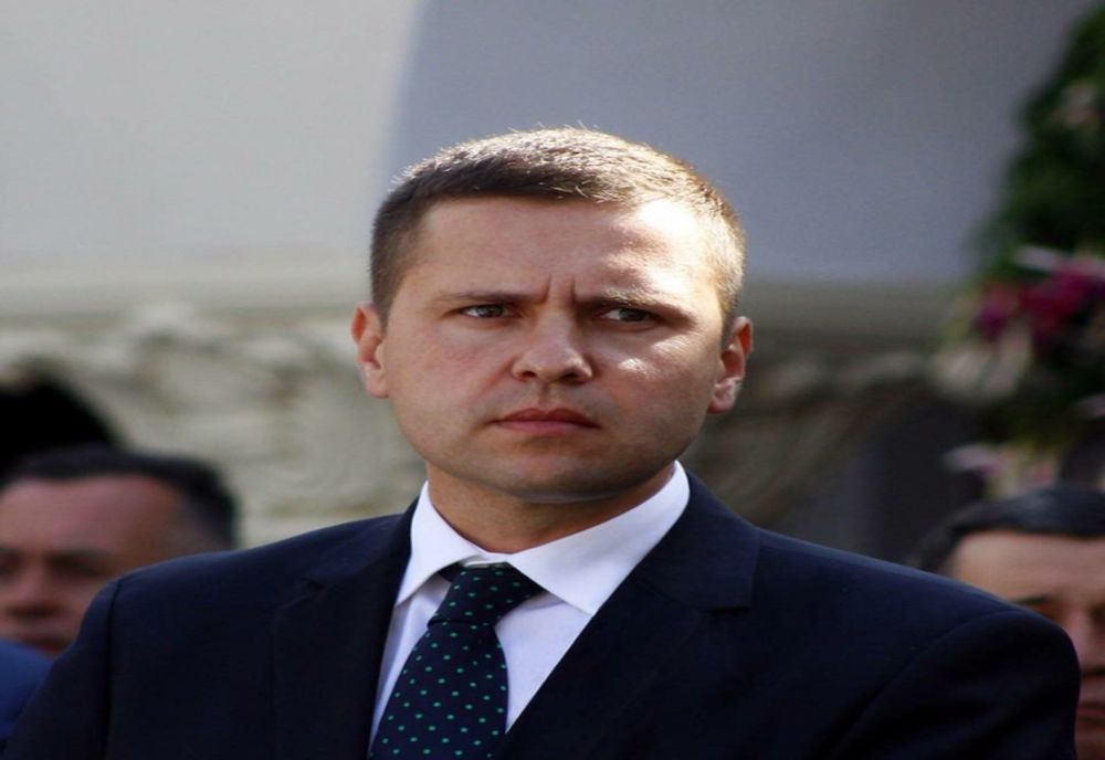 Corneliu Ștefan: Dâmbovița inundată nu este în țara lui Florin Citu