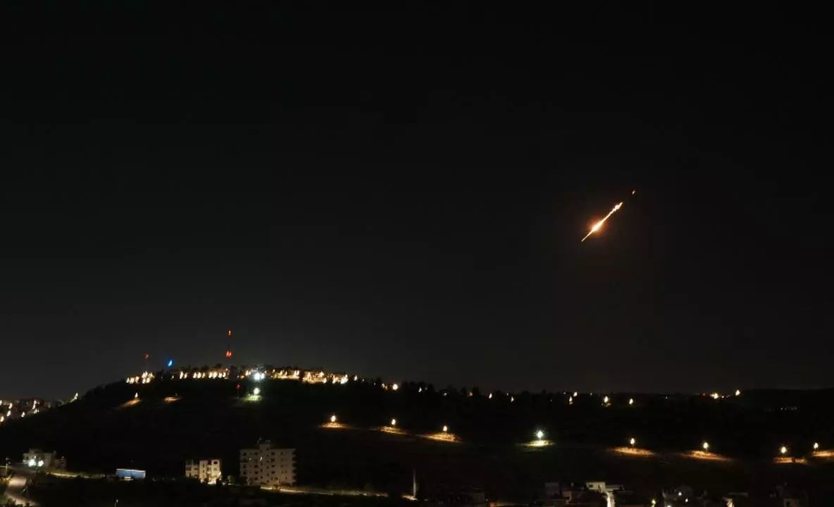 Război în Orientul Mijlociu. Atacuri aeriene asupra infrastructurilor civile din Israel și Iran