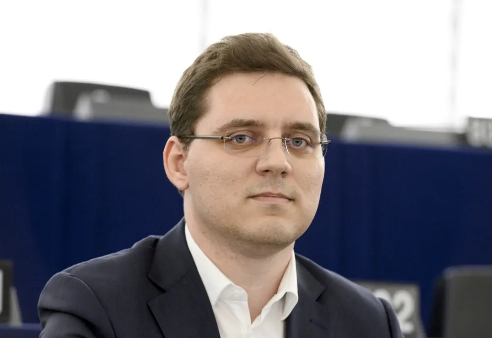 PSD: președintele trebuie sa acționeze, nu sa stea acasa!