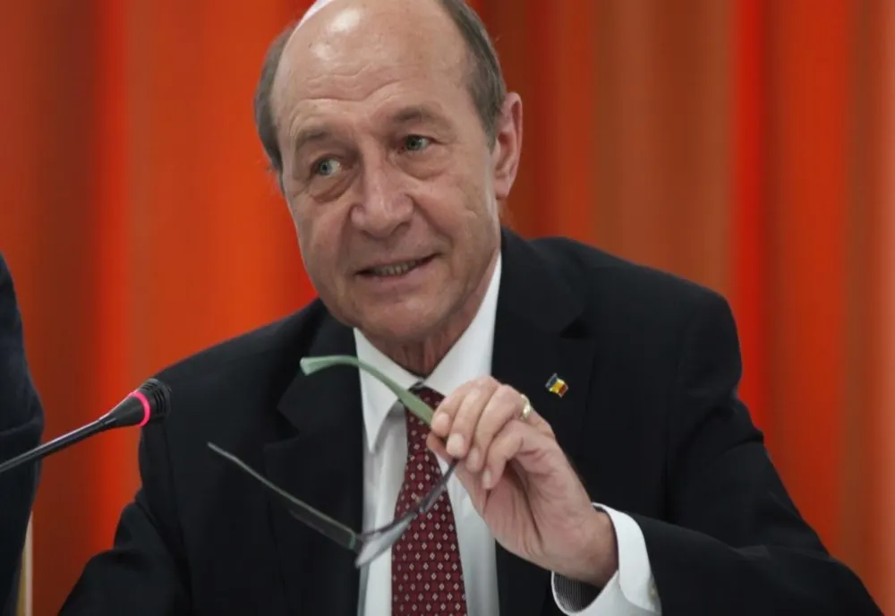 Traian Băsescu, misiune grea și umilitoare pentru a baga PMP în Parlament