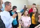 Daniel Băluță, în mijlocul copiilor ucraineni
